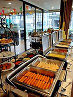 Siri Oriental Bangkok Hotel