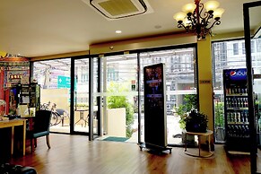 Siri Oriental Bangkok Hotel