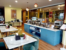 Siri Oriental Bangkok Hotel