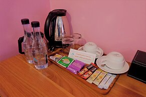 Siri Oriental Bangkok Hotel