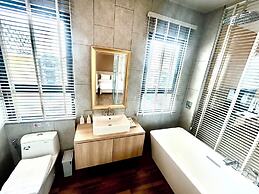 Siri Oriental Bangkok Hotel