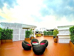 Siri Oriental Bangkok Hotel