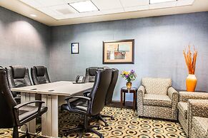 Comfort Inn & Suites Meriden East