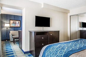 Comfort Inn & Suites