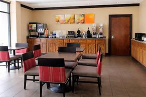 Comfort Inn & Suites Meriden East