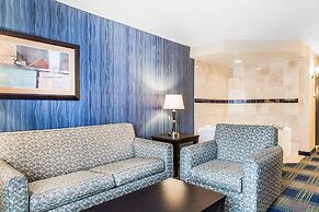 Comfort Inn & Suites Meriden East