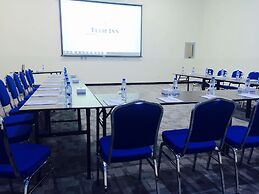 Tulip hotel And Suites