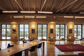 Aristi Mountain Resort and Villas