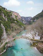 Aristi Mountain Resort and Villas