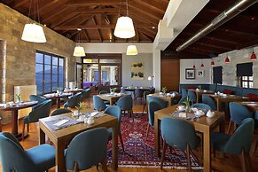 Aristi Mountain Resort and Villas