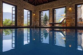 Aristi Mountain Resort and Villas