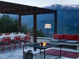 Aristi Mountain Resort and Villas