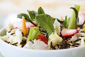 Wyndham Garden Yuhuan Downtown