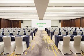 Wyndham Garden Yuhuan Downtown