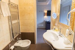 Best Western Plus Hotel Perla Del Porto