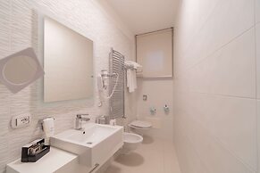 Best Western Plus Hotel Perla Del Porto