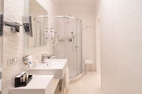 Best Western Plus Hotel Perla Del Porto