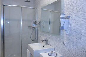 Best Western Plus Hotel Perla Del Porto