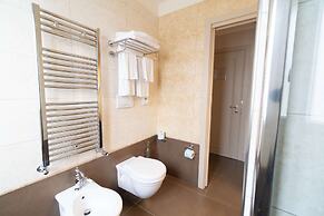 Best Western Plus Hotel Perla Del Porto