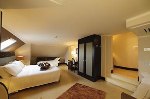 Best Western Plus Hotel Perla Del Porto