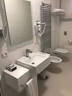 Best Western Plus Hotel Perla Del Porto
