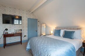 The Bugle Coaching Inn