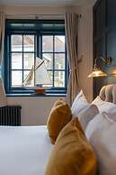 The Bugle Coaching Inn