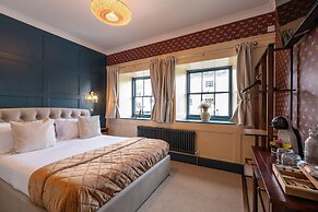 The Bugle Coaching Inn