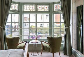 The Bugle Coaching Inn