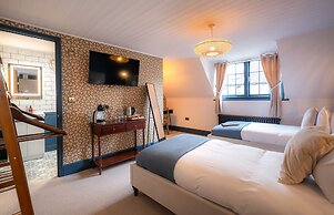 The Bugle Coaching Inn