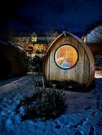 Eriskay Guest House and Aviemore Glamping