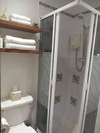 Eriskay Guest House and Aviemore Glamping