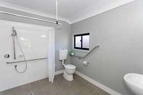 Shoal Bay Holiday Park