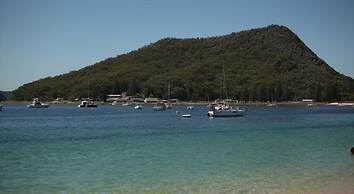 Shoal Bay Holiday Park