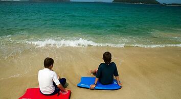 Shoal Bay Holiday Park