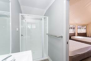 Shoal Bay Holiday Park