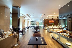 Nhat Ha L'Opera Hotel