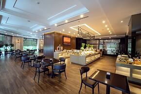 Nhat Ha L'Opera Hotel