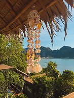 Phi Phi Sea Sky Resort