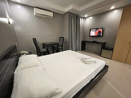 Rumi Apartelle Hotel