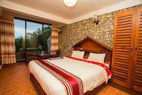 Peaceful Cottage & Cafe du Mont