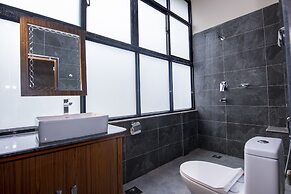 Peaceful Cottage & Cafe du Mont