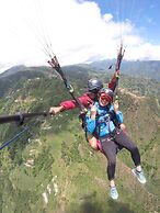 Peaceful Cottage & Cafe du Mont