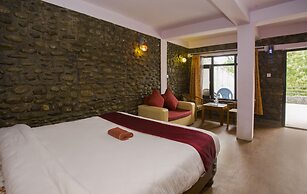 Peaceful Cottage & Cafe du Mont