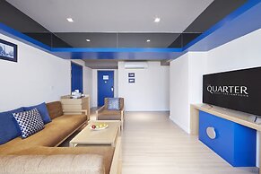 The Quarter Hualamphong by UHG