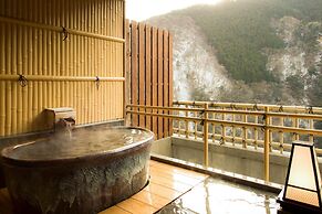 Hotel Iyaonsen