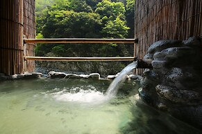 Hotel Iyaonsen