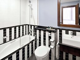 Movenpick Hotel Apartments Al Mamzar Dubai