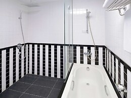 Movenpick Hotel Apartments Al Mamzar Dubai