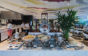 Centara Watergate Pavilion Hotel Bangkok